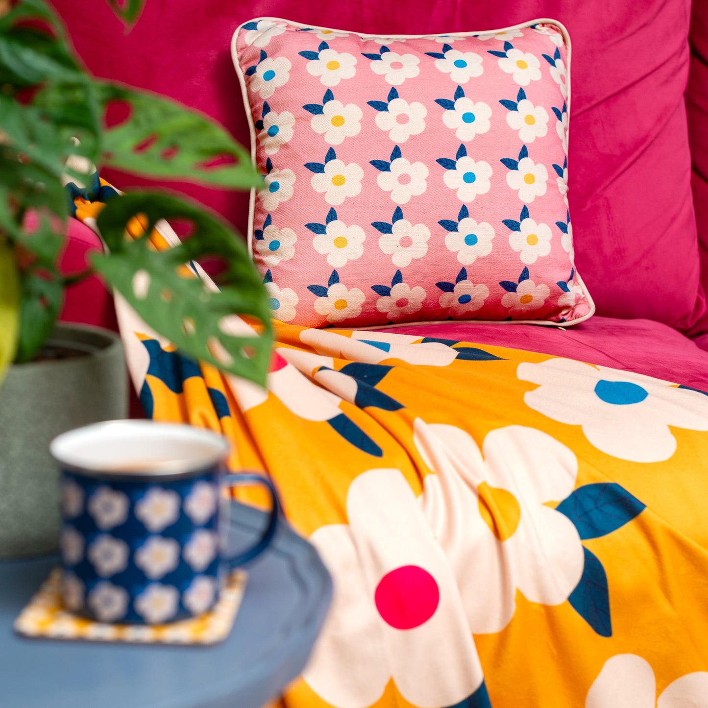 Retro Floral Honey Yellow Mustard Large Fleece Blanket/Throw - Enamelhappy - Enamelhappy