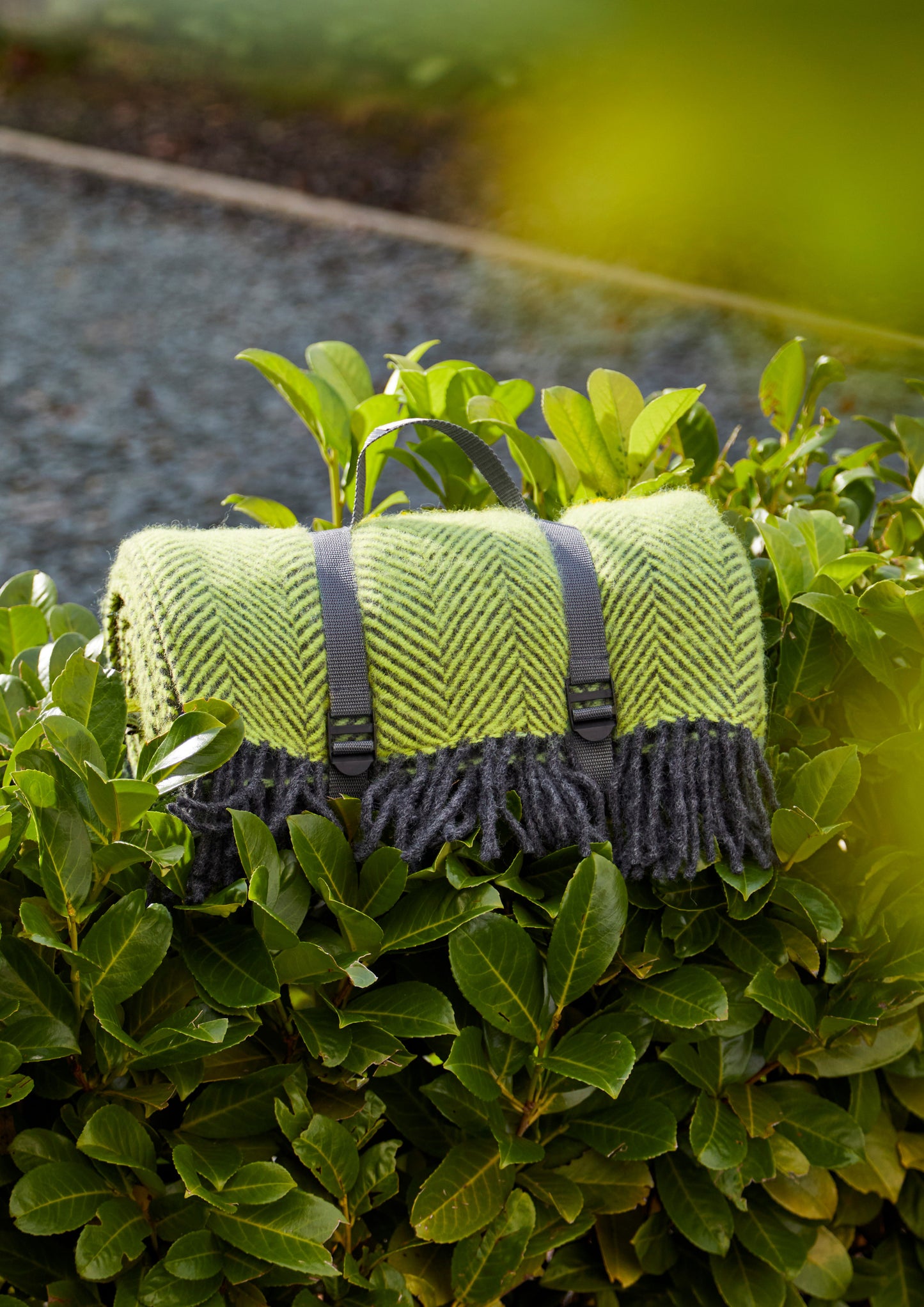 Zest Lime Green/Grey Herringbone Pure New Wool Picnic Rug - Enamelhappy