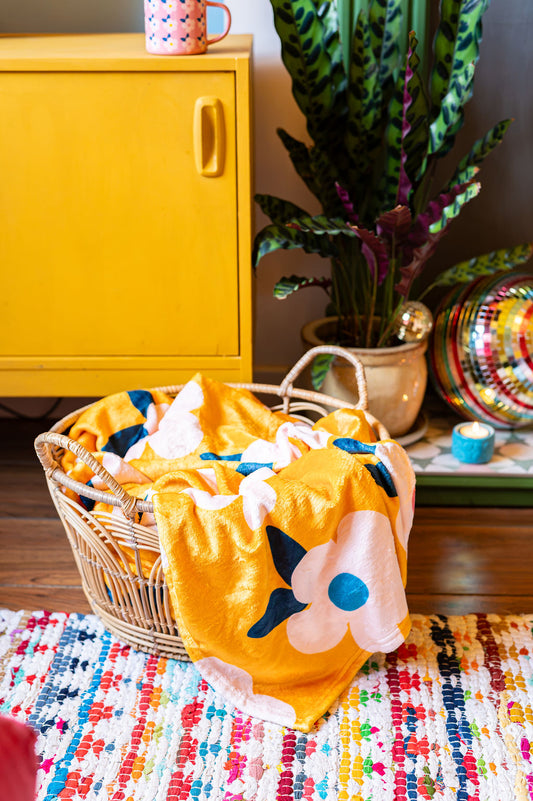 Retro Floral Honey Yellow Mustard Ultra Plush Cuddle Soft Large Fleece Blanket/Throw
