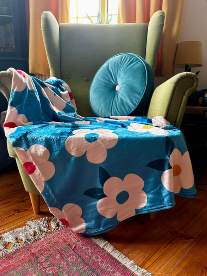 Retro Floral Ocean Blue Large Ultra Plush Cuddle Soft Fleece Blanket/Throw
