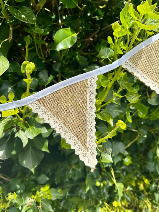 Beautiful Hessian/Jute Lace Bunting - Enamelhappy