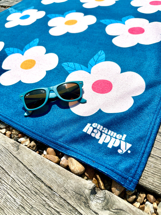 Beautiful Quick Dry Beach/Bath Towel Large - Retro Floral Midnight Navy