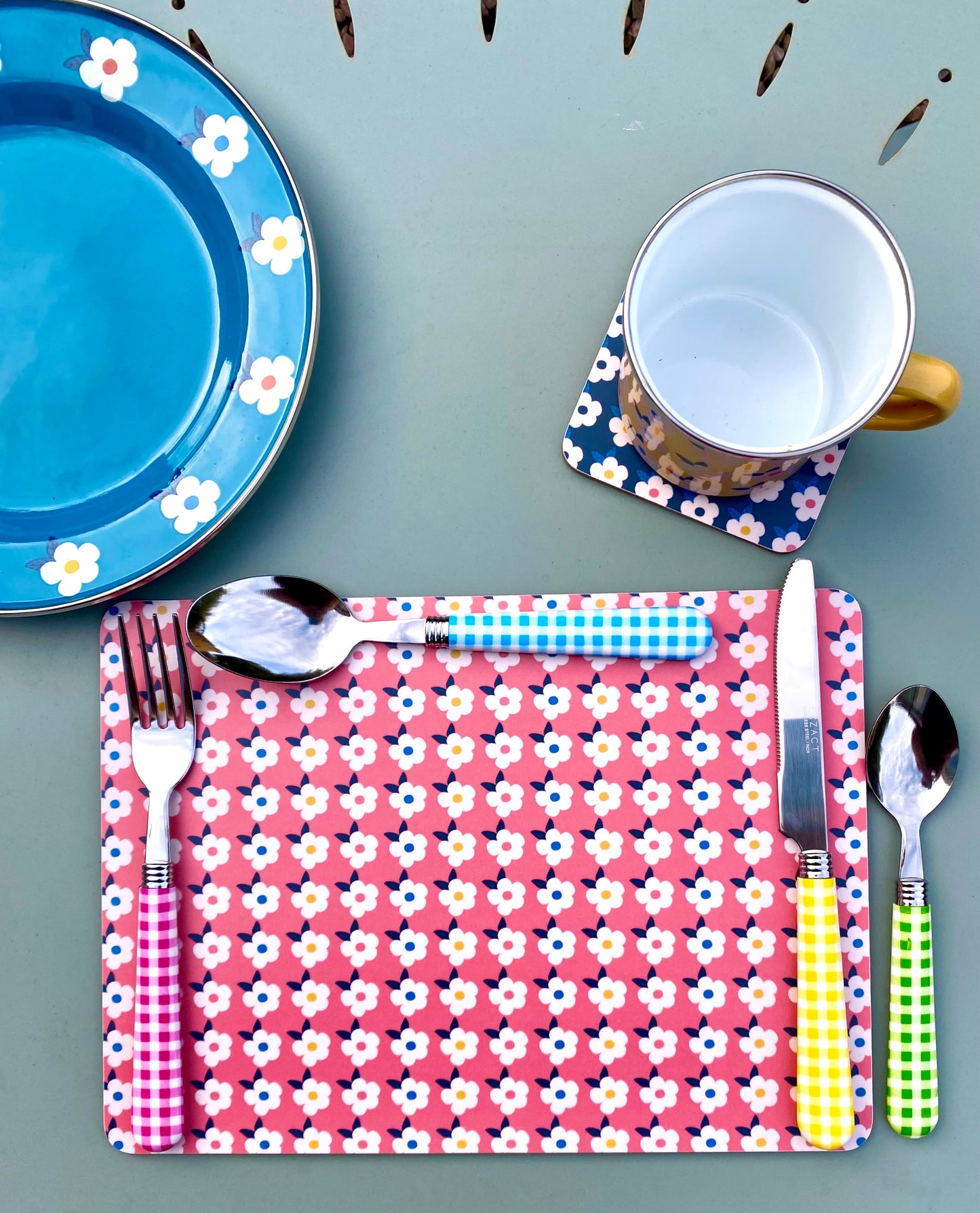 Colourful Individual Gingham Cutlery Set - Enamelhappy