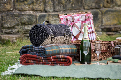 Polo Picnic Rug Blanket Herringbone Vintage/Brown with Leather Straps - Beautiful Tweedmill - Enamelhappy
